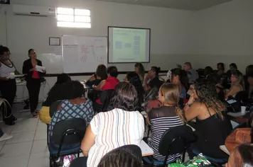 Secretaria de Educação de Pirapora promove encontro na UNOPAR
