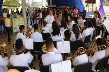 Momentos marcantes no encerramento da Festa Literária de Pirapora