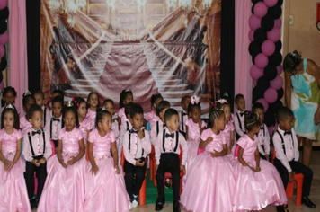 Escolas, Cemeis e Creches de Pirapora promovem formatura dos alunos
