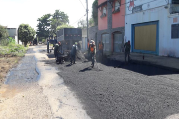 Prefeitura inicia operação tapa-buracos e recapeamentos em ruas de Pirapora