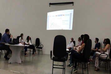Atenção Primária em Saúde capacita colaboradores