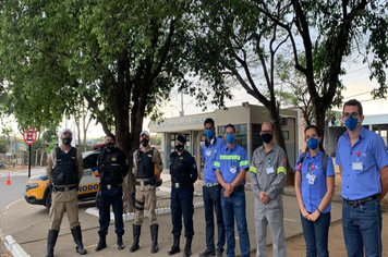 GUARDA CIVIL DE PIRAPORA PARTICIPA DE BLITZ EDUCATIVA