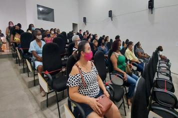 SEMED CAPACITA AGENTES OPERACIONAIS