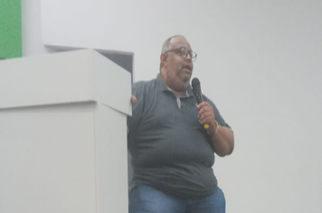 Ciclo de Palestras incentiva crescimento em tempos de crise