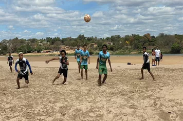 Abertos os Jogos do Sol na Praia do Areião
