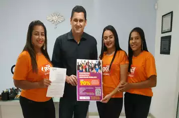 MAIS UM CONVÊNIO É ASSINADO PELA PREFEITURA DE PIRAPORA