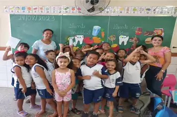 Ações de saúde bucal na rede pública de ensino