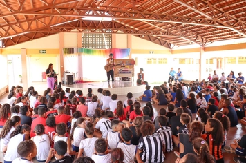 Projeto LER É VIVER é concluído com sucesso na Rede Municipal de Ensino