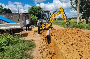 PREFEITURA LEVA ÁGUA PARA AS COMUNIDADES RURAIS