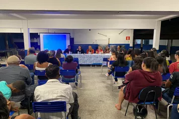 SEMED e UNIMONTES promoveram debate sobre Educação de Jovens e Adultos (EJA)