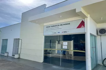 Funcionamento da Farmácia de Minas em Pirapora