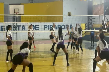 2ª Copa Velho Chico de Voleibol reuniu jovens atletas de Pirapora e região
