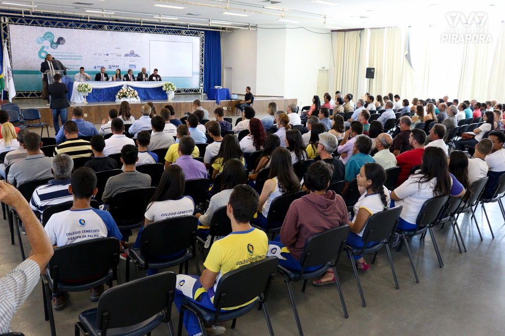 Pirapora sedia 6º Congresso Mineiro de Saneamento Básico