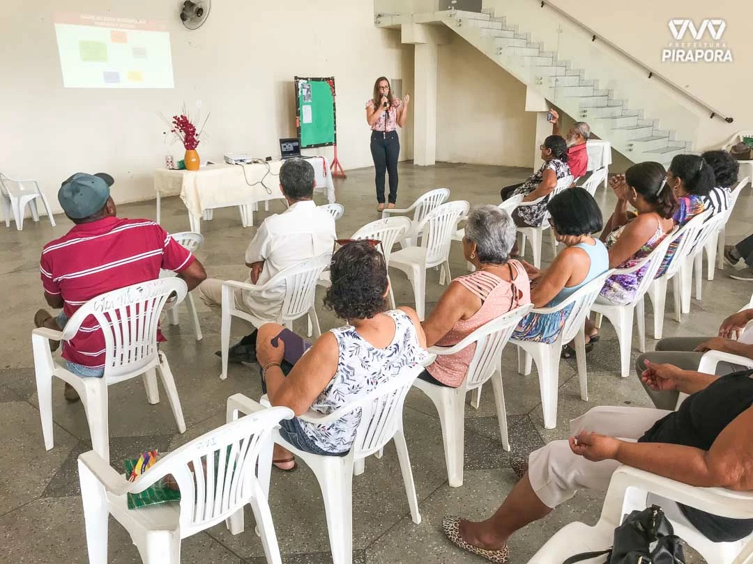 Uso de medicamentos é tema de palestra para idosos
