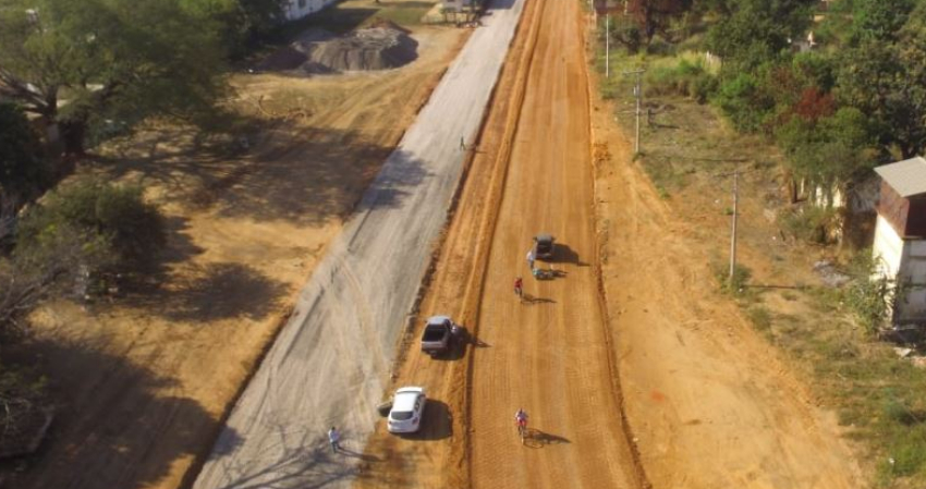 Avenida Benjamin Constant vai ganhando forma