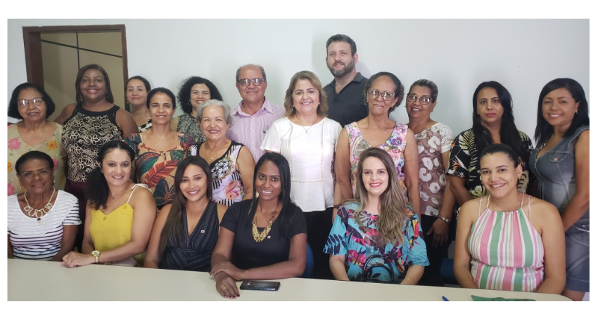 Membros do Conselho Municipal da Mulher tomam posse
