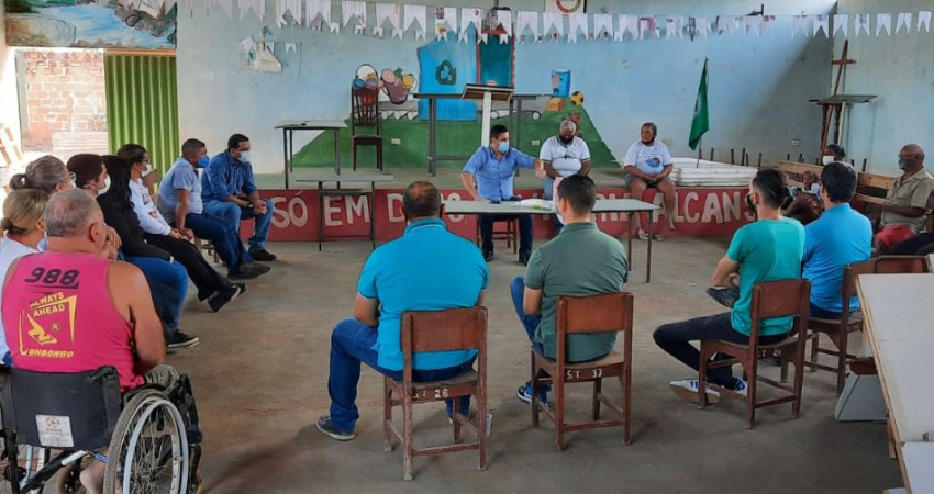 Prefeito visita bairro Cidade Jardim e debate melhorias