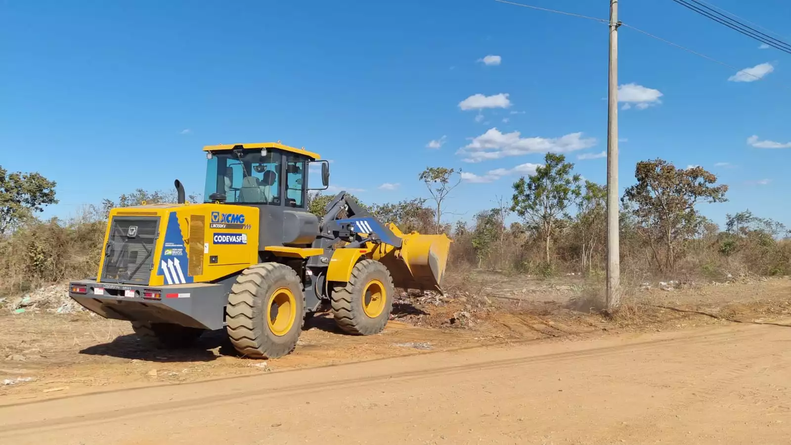 Serviço de limpeza urbana segue atuante no município