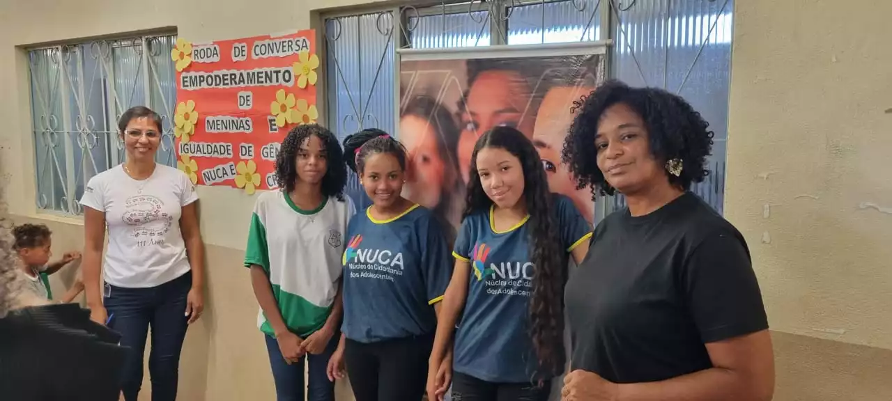 NUCA REALIZA RODA DE CONVERSA EM ESCOLA NO BAIRRO SÃO GERALDO