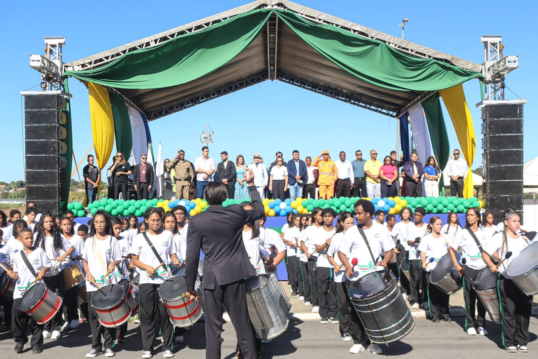 Tradicional Desfile Cívico de Pirapora contagia população e aumenta expectativas para a Festa do Sol