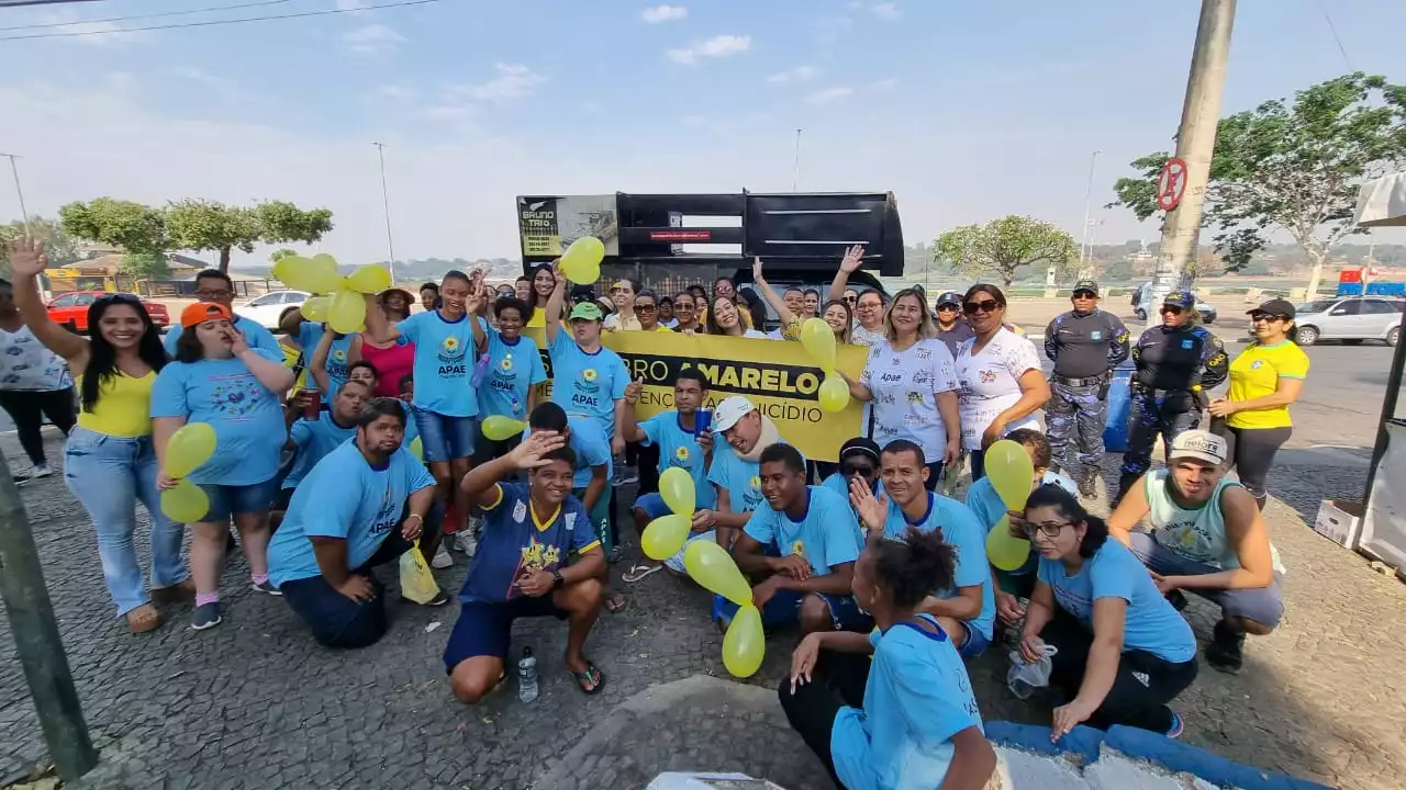 Caminhada do Setembro Amarelo em Pirapora