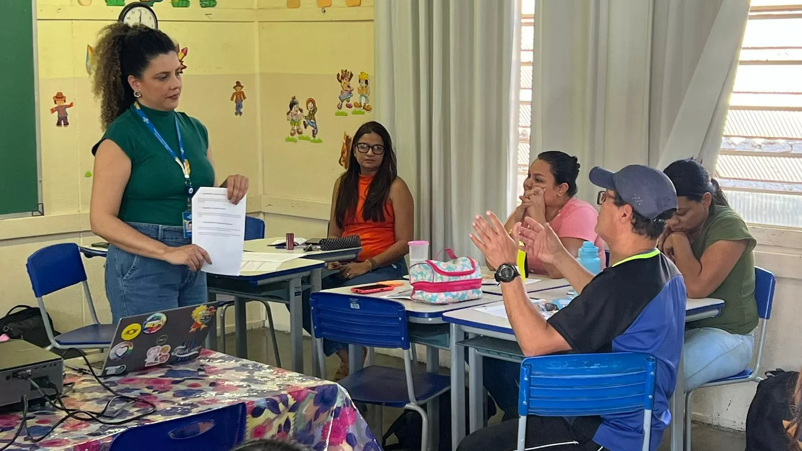 Professores da Educação em Tempo Integral de Pirapora participaram de oficina sobre gibis no processo de aprendizagem