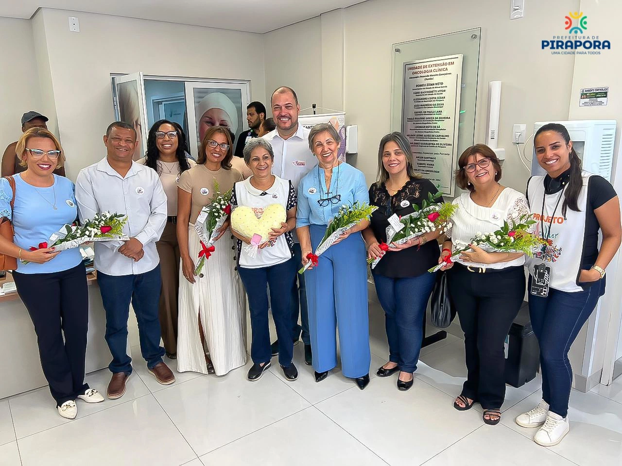 Prefeitura de Pirapora realiza entrega de almofadas a pacientes oncológicas
