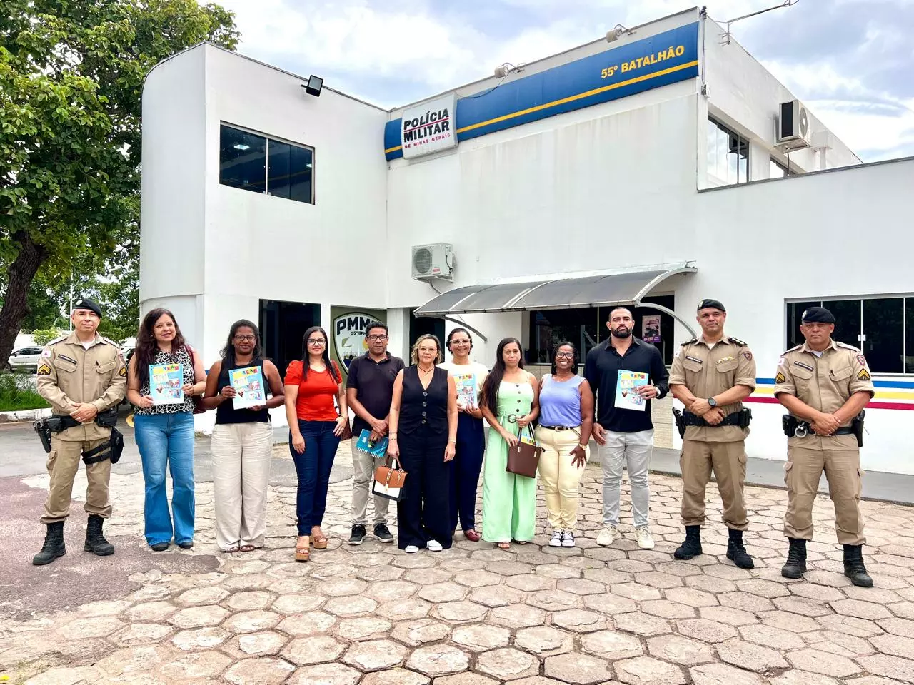 Secretaria de Educação de Pirapora e Polícia Militar alinham ações do Proerd