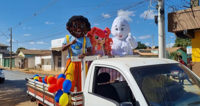 Campanha contra poliomielite e multivacinação