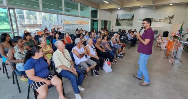 Semana do Idoso destaca o envelhecimento saudável e presta homenagens em seu encerramento