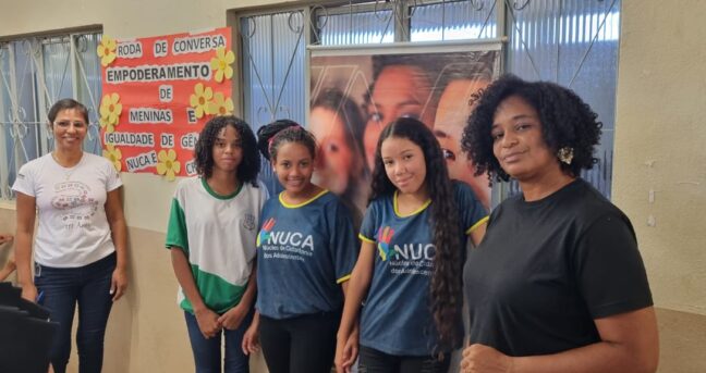 NUCA REALIZA RODA DE CONVERSA EM ESCOLA NO BAIRRO SÃO GERALDO