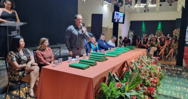 Comemoração e formatura do curso Saúde com Agente