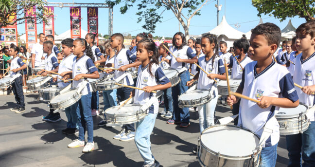 Desfile Festivo será uma das atrações nas festividades dos 112 anos de Pirapora