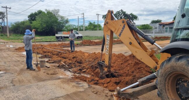 Pirapora viabiliza rede de esgoto para instalação de frigorífico